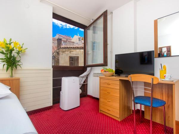 Hotel Jadran Šibenik : photo 2 de la chambre chambre simple