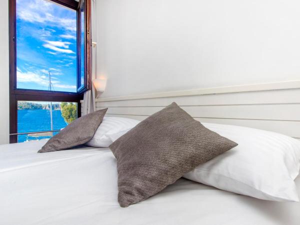 Hotel Jadran Šibenik : photo 5 de la chambre chambre double - vue sur mer