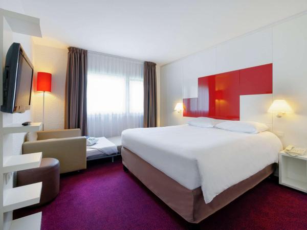 ibis Styles Chalon sur Saône : photo 1 de la chambre chambre double avec lit d'appoint