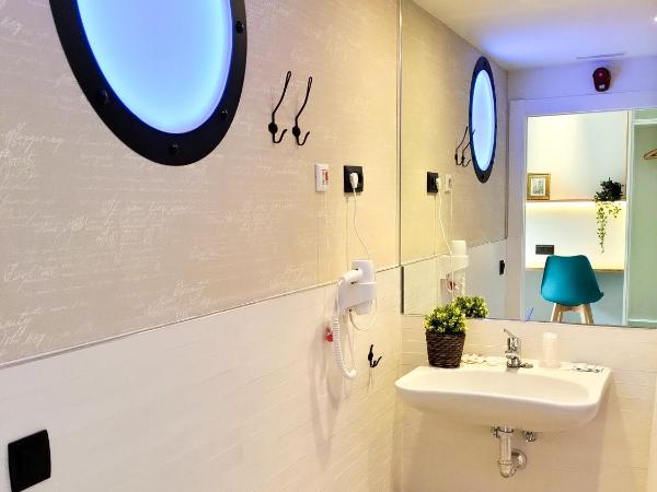 Far Home Bernabeu : photo 9 de la chambre studio avec balcon