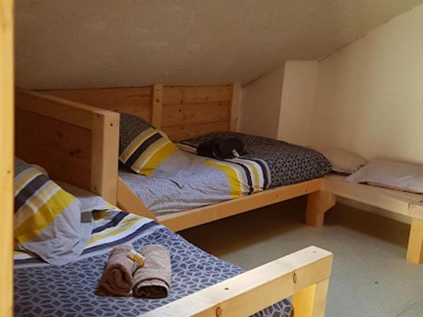 Auberge La Coulette : photo 4 de la chambre chambre familiale - vue sur montagne