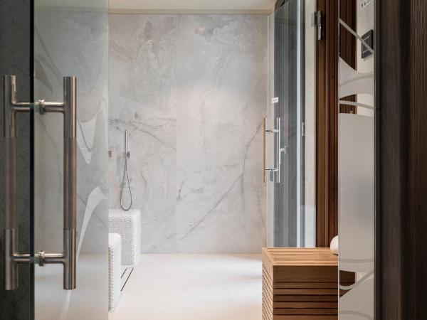 Demo Hotel Design Emotion : photo 10 de la chambre suite avec sauna