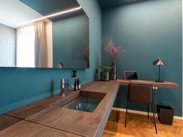 Demo Hotel Design Emotion : photo 4 de la chambre suite 2 chambres