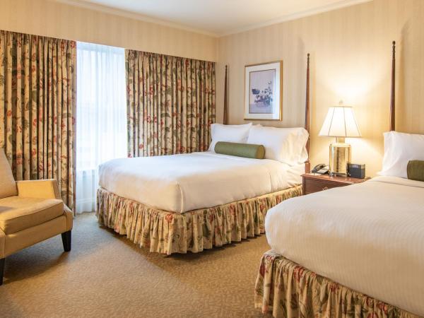 Mayflower Park Hotel : photo 1 de la chambre chambre deluxe avec 2 lits queen-size