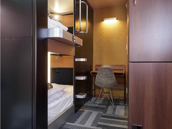 The Global Hotel Tokyo : photo 4 de la chambre 2 chambres capsules avec salle de bains commune