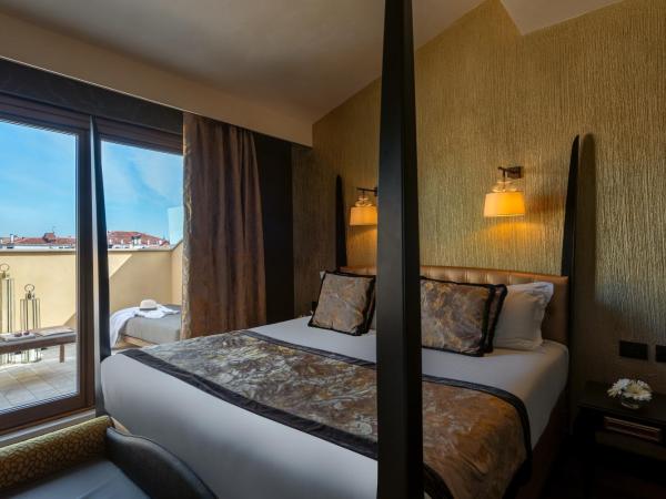 Palazzo Veneziano - Venice Collection : photo 5 de la chambre suite panoramique avec jacuzzi extérieur