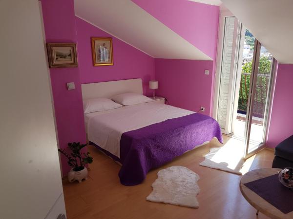 Guest House Avdic : photo 1 de la chambre studio avec balcon