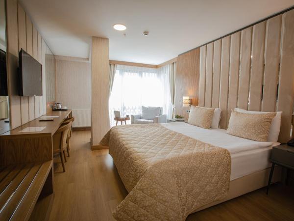 bahçelievler hotels : photo 8 de la chambre chambre double deluxe avec balcon