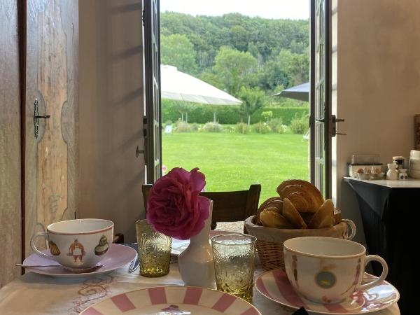 La Maison d'Aline - Honfleur - Maison d'Hôte De Charme A La Normande : photo 9 de la chambre petite chambre double