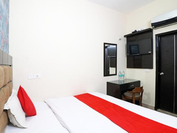 Hotel Westend Holiday Home 5 mint from Nizamuddin Railway Station : photo 3 de la chambre chambre double standard