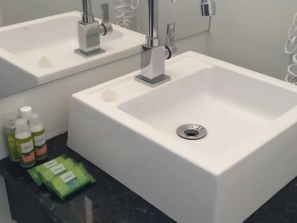 Pousada Vila do Sol : photo 5 de la chambre chambre triple - vue sur mer