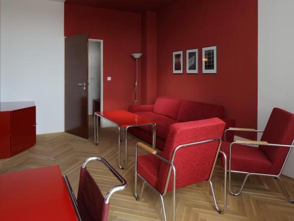 AXA Hotel : photo 4 de la chambre suite familiale