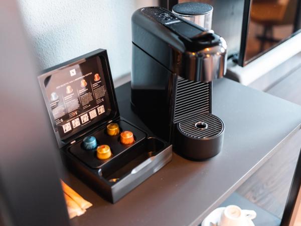 Onderwijshotel De Rooi Pannen Eindhoven : photo 8 de la chambre chambre lit king-size deluxe