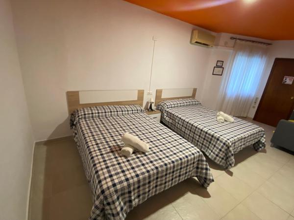 Arc House Ribera Only Adults : photo 1 de la chambre chambre quadruple classique