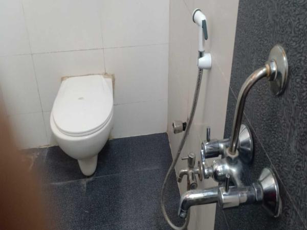 Radha Krishna Residency : photo 6 de la chambre ac deluxe