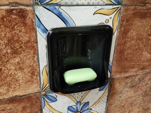 Antoniet : photo 7 de la chambre chambre double avec salle de bains privative