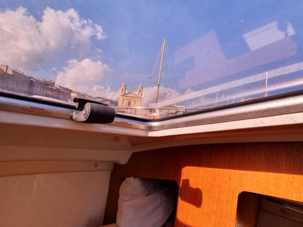 Nuit Insolite sur un Bateau : photo 6 de la chambre mobile home