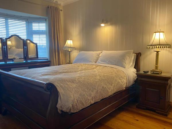 Woodhaven Manor h91rc9d : photo 9 de la chambre chambre lit king-size supérieure