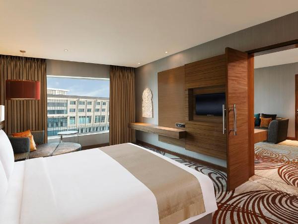 Holiday Inn Jaipur City Centre, an IHG Hotel : photo 1 de la chambre chambre lit king-size - accessible aux personnes à mobilité réduite