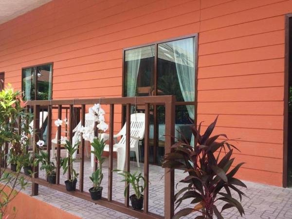 Lanta Cottage - SHA Plus : photo 1 de la chambre suite familiale