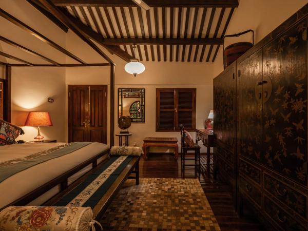 Hotel Penaga : photo 6 de la chambre suite transfer 1 chambre avec jacuzzi et balcon