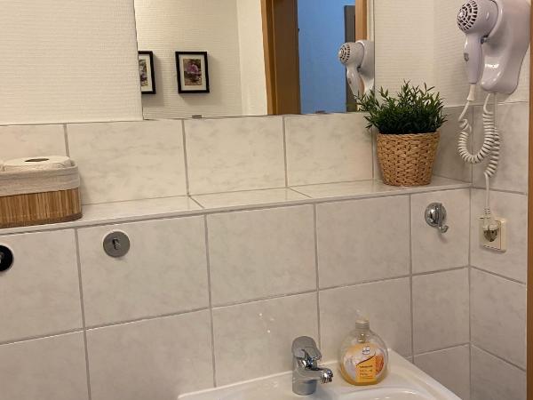 Pension Garni No.11 : photo 7 de la chambre appartement - rez-de-chaussée