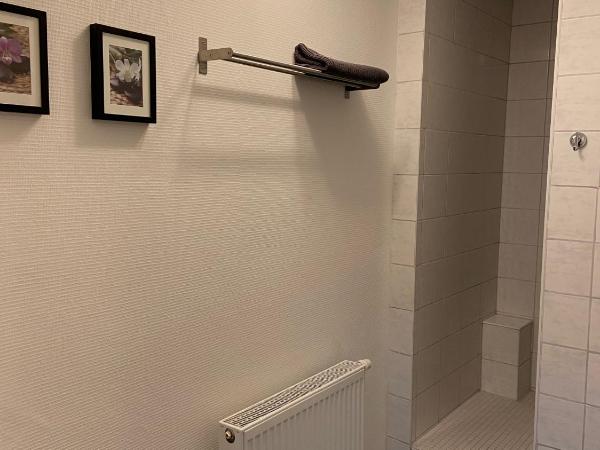 Pension Garni No.11 : photo 8 de la chambre appartement - rez-de-chaussée