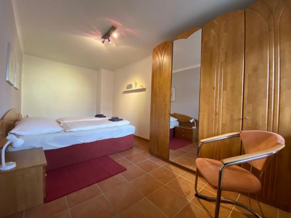 Pension Garni No.11 : photo 4 de la chambre appartement - rez-de-chaussée