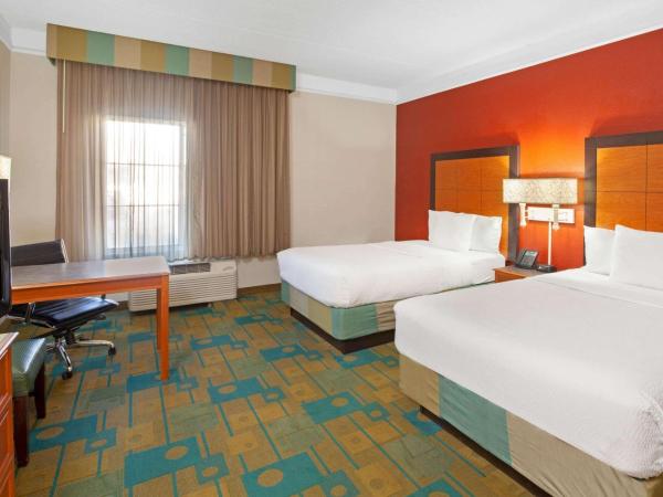 La Quinta by Wyndham Houston Galleria Area : photo 3 de la chambre chambre double avec 2 lits doubles