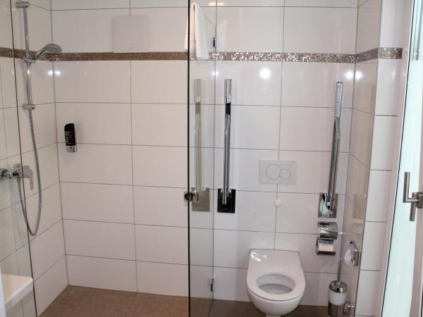 Arena an der Friedberger Warte : photo 6 de la chambre chambre double - accessible aux personnes à mobilité réduite