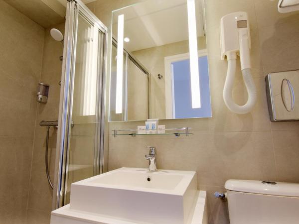 Avia Hôtel Saphir Montparnasse : photo 2 de la chambre chambre simple