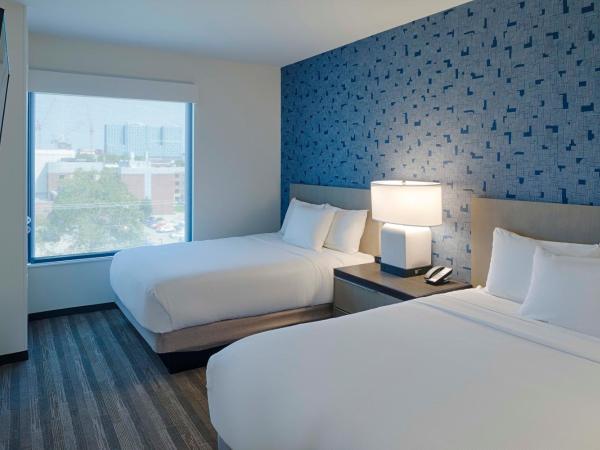 Hyatt House Columbus OSU Short North : photo 5 de la chambre suite 1 chambre avec 2 lits queen-size et canapé-lit