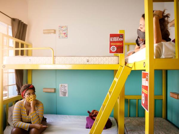 Social Hostel Café e Bar : photo 3 de la chambre dortoir pour femmes 4 lits