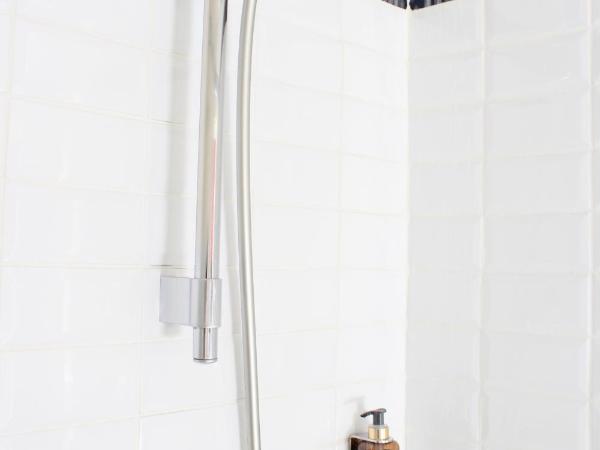 Hotel Le Charleston : photo 1 de la chambre chambre lits jumeaux