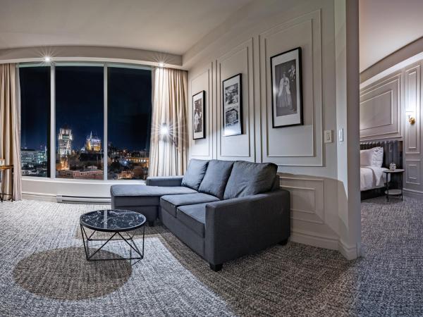 Le Capitole Hotel : photo 5 de la chambre suite deluxe avec lit king-size