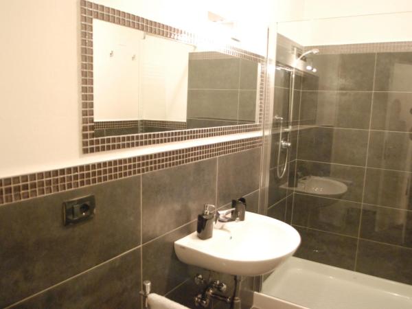 B&B Fiera Maglo' : photo 5 de la chambre chambre quadruple de luxe