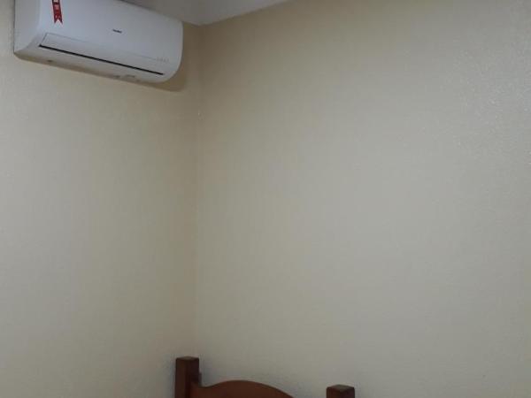 Pousada Restaurante Sol de Liz : photo 4 de la chambre chambre double avec lit d'appoint