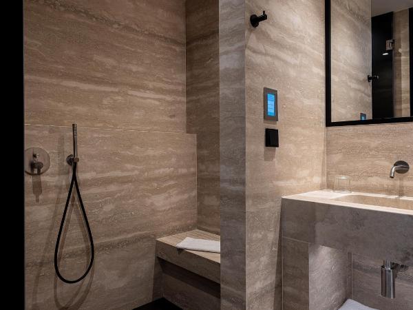 The Tanneries Hotel & Spa : photo 4 de la chambre suite deluxe avec balcon - front de mer 