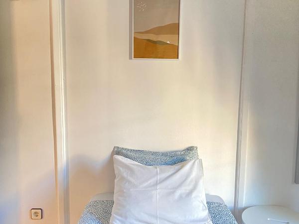 Terrace Lisbon Hostel : photo 2 de la chambre chambre simple avec balcon