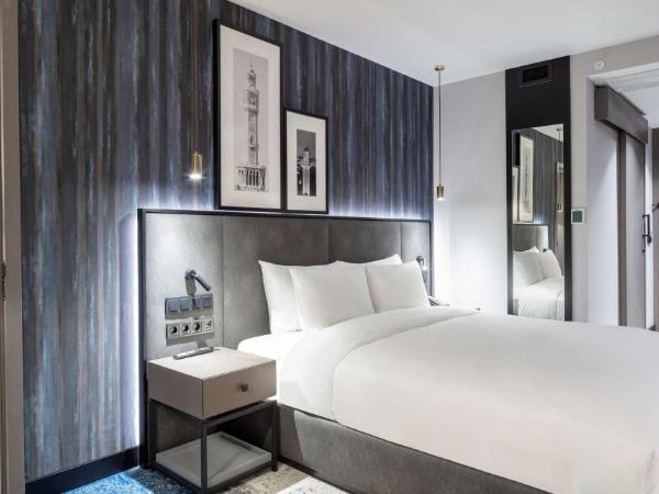 Radisson Hotel Izmir Aliaga : photo 4 de la chambre hébergement séjour entre amis et en famille - 2 chambres communicantes