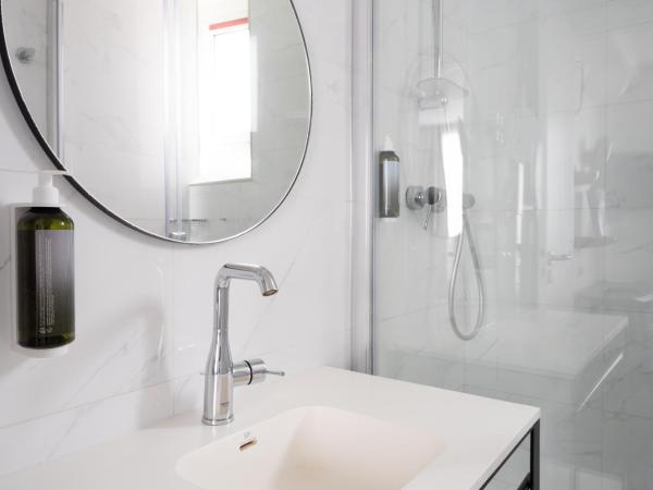 Hotel Astoria - Astotel : photo 6 de la chambre chambre familiale - 2 chambres