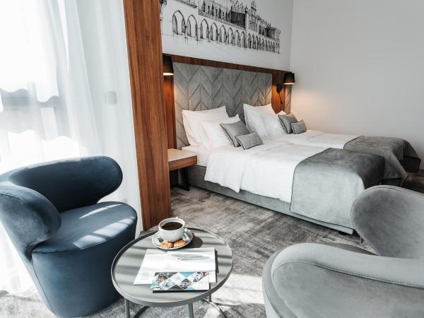 Garden Square Hotel : photo 4 de la chambre chambre deluxe double ou lits jumeaux