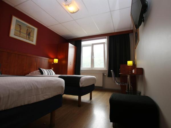Hôtel de l'Univers Liège : photo 3 de la chambre chambre lits jumeaux