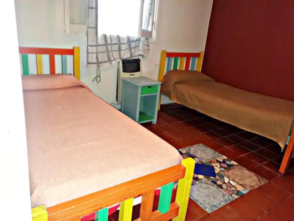 H2Otel : photo 3 de la chambre chambre familiale avec salle de bains