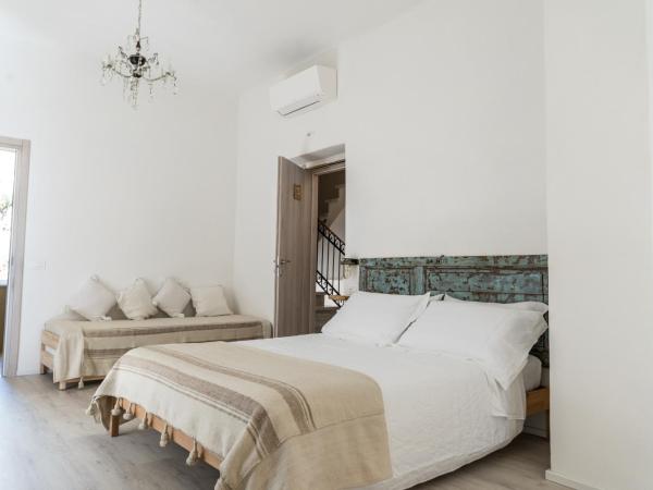 Agriturismo Belvedere 9 : photo 7 de la chambre chambre double deluxe avec balcon - vue sur mer