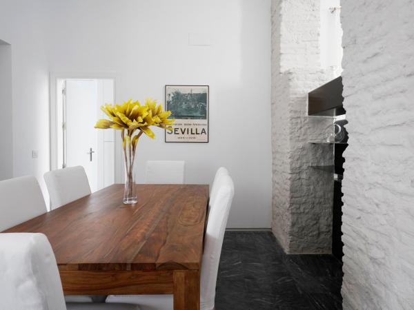 numa I Jondo Apartments : photo 5 de la chambre appartement avec balcon