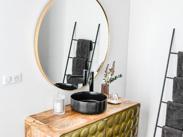 La Maison de Reina : photo 6 de la chambre chambre double deluxe avec baignoire