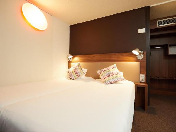 Campanile Pau Est-Bizanos : photo 4 de la chambre chambre lits jumeaux avec 2 lits simples