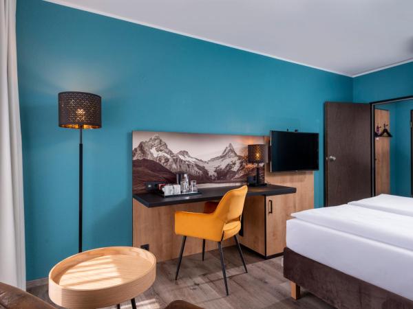 Mercure Hotel München Neuperlach Süd : photo 3 de la chambre chambre lit queen-size privilège