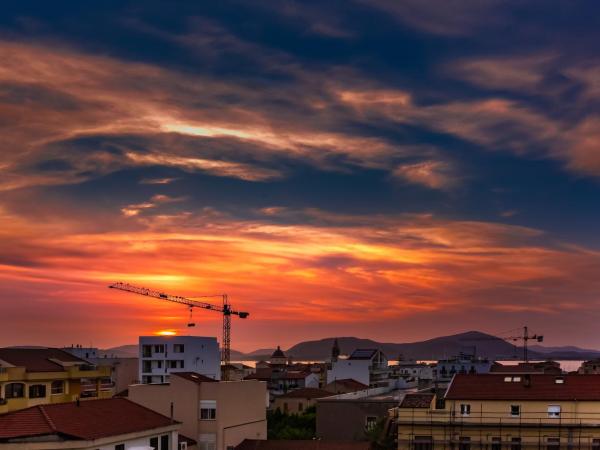 Alghero Roof Garden : photo 10 de la chambre chambre double avec balcon - vue sur mer